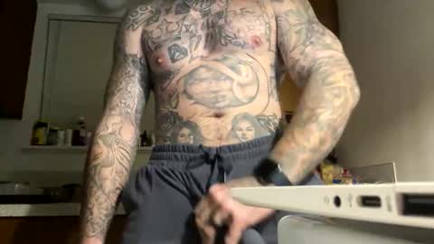 Snapshot of bigmacc15 chatting on November 22, 10:25 am bigmacc15 online show from November 22, 10:25 am