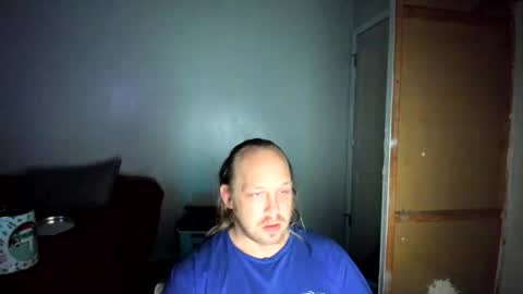bigmike20129020 online show from May 5, 9:39 am