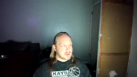 bigmike20129020 online show from May 9, 9:36 am