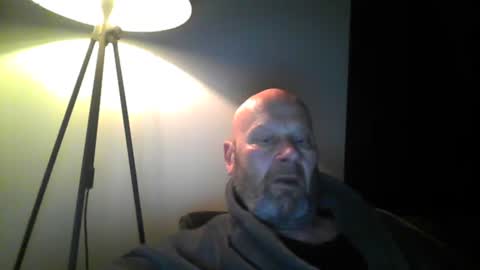 bigmike3339 online show from March 4, 5:53 am