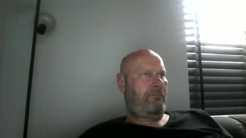 bigmike3339 online show from October 16, 7:31 am