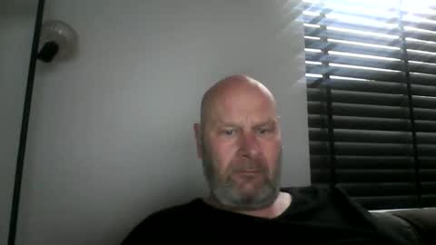 bigmike3339 online show from February 12, 8:31 am