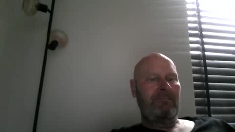 bigmike3339 online show from March 17, 11:35 am