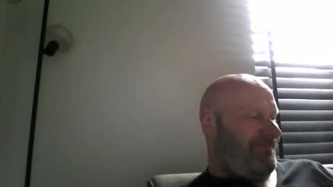 bigmike3339 online show from April 16, 7:09 am