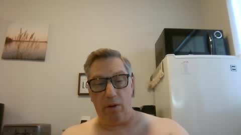 Snapshot of bignhard69_ chatting on January 10, 8:37 pm Bignhard696 online show from January 10, 8:37 pm