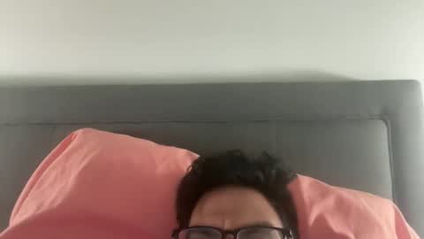 Snapshot of bigpops69420 chatting on May 17, 6:44 am bigpops69420 online show from May 17, 6:44 am