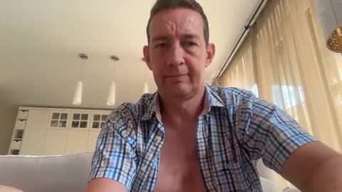 bigragazz21 online show from June 9, 7:53 am