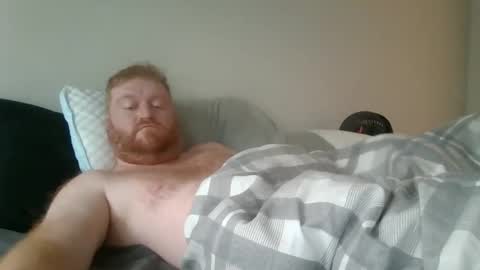 bigred92899 online show from November 2, 3:47 pm