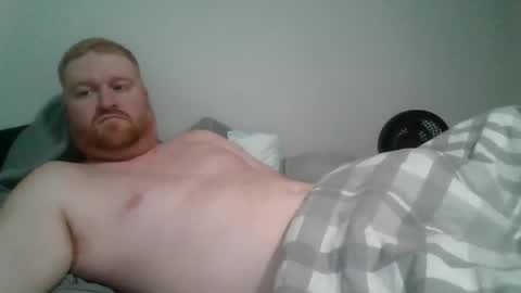 bigred92899 online show from March 27, 11:48 pm