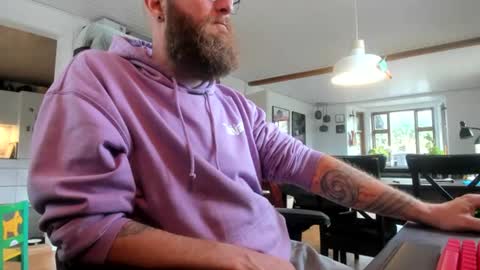 Beardo online show from August 10, 6:39 am