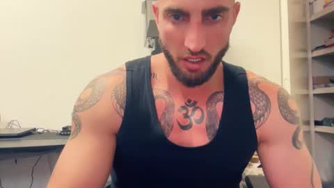 Snapshot of bigsnakeman1995 chatting on September 29, 12:27 am Gogo online show from September 29, 12:27 am