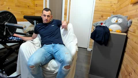 bigsshark online show from January 10, 11:54 am