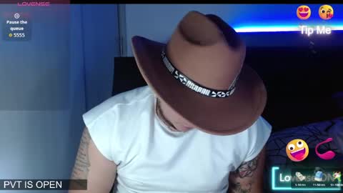 MANUEL online show from April 15, 7:58 pm