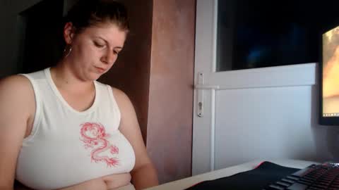 Snapshot of bigtitslala chatting on October 26, 7:53 pm bigtitslala online show from October 26, 7:53 pm