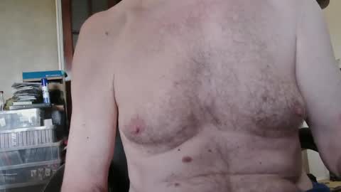 bigukphallus online show from July 1, 12:40 pm