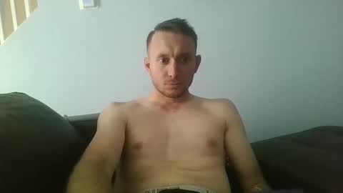 Snapshot of bigwc9865 chatting on May 3, 9:32 pm bigwc9865 online show from May 3, 9:32 pm