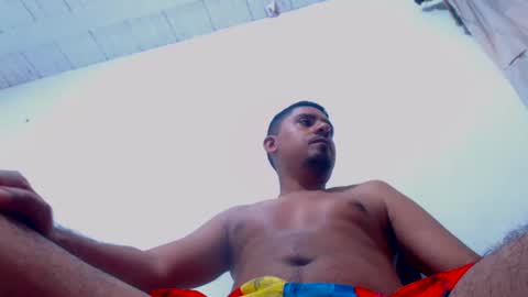 Snapshot of bigwoll chatting on December 16, 6:57 pm andres online show from December 16, 6:57 pm