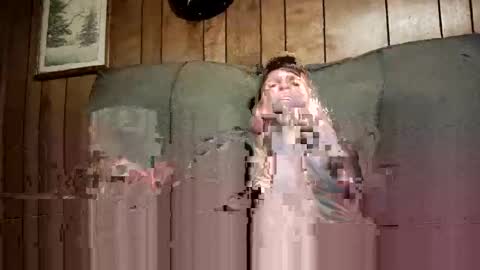 Snapshot of bigwytecock1979 chatting on December 28, 1:29 am bigwytecock1979 online show from December 28, 1:29 am