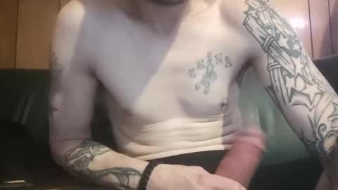 Snapshot of bigwytecock1979 chatting on February 7, 3:08 pm bigwytecock1979 online show from February 7, 3:08 pm