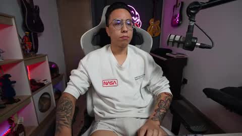 Snapshot of bigxboy96 chatting on September 19, 7:10 am bigxboy96 online show from September 19, 7:10 am