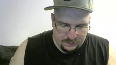 bigxcountry_39 online show from April 14, 2:06 am