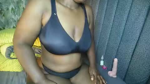 bigyybigy online show from March 2, 4:58 pm