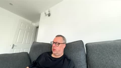 Just call me master online show from April 8, 8:14 am