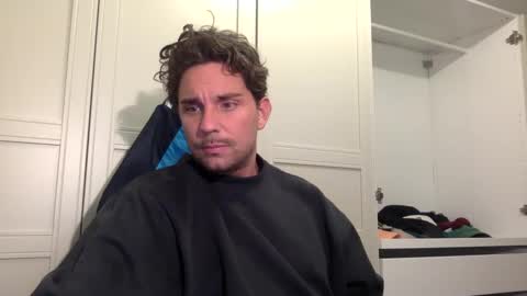 Snapshot of bikdig1 chatting on December 11, 8:18 pm bikdig1 online show from December 11, 8:18 pm