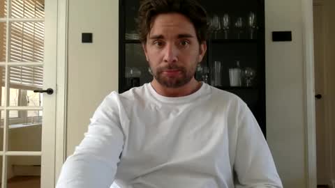 Snapshot of bikdig1 chatting on February 8, 3:10 pm bikdig1 online show from February 8, 3:10 pm