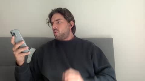 Snapshot of bikdig1 chatting on November 4, 12:48 pm bikdig1 online show from November 4, 12:48 pm