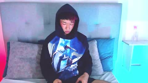 B-I-L-L-I-E 3 online show from October 10, 6:12 am