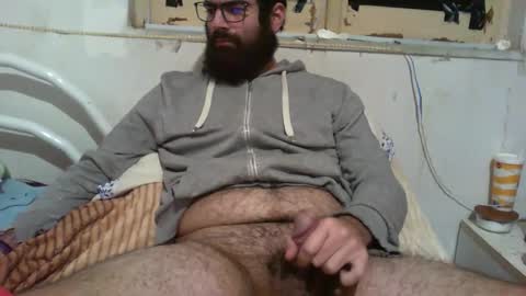 Snapshot of billieboard chatting on December 5, 3:20 pm Billieboard online show from December 5, 3:20 pm