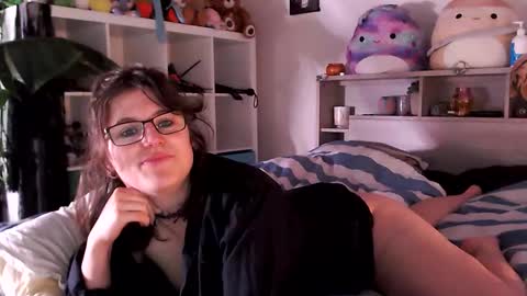 Snapshot of billiewilde chatting on December 21, 11:01 pm Billie Wilde twitter BillieWildeLove online show from December 21, 11:01 pm