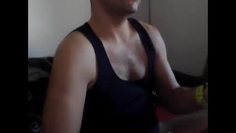 Snapshot of billos26 chatting on December 17, 8:23 am billys greece online show from December 17, 8:23 am