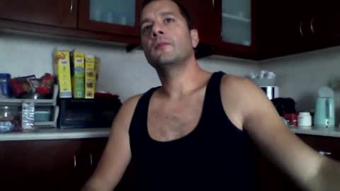 Snapshot of billos26 chatting on September 29, 7:13 am billys greece online show from September 29, 7:13 am