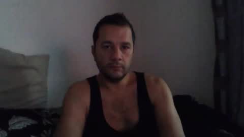 Snapshot of billos26 chatting on December 4, 8:34 am billys greece online show from December 4, 8:34 am