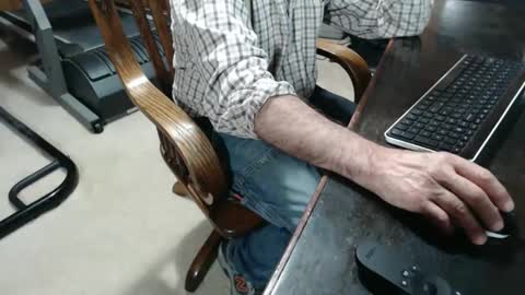 Snapshot of billy471 chatting on December 5, 12:19 am billy471 online show from December 5, 12:19 am