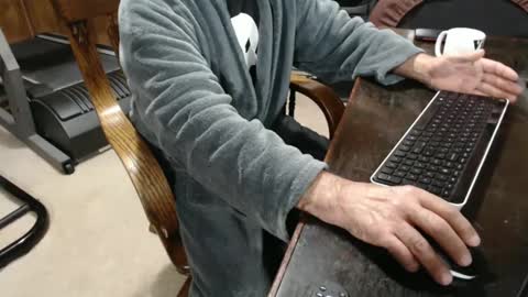 Snapshot of billy471 chatting on December 17, 11:39 am billy471 online show from December 17, 11:39 am