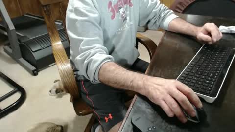 Snapshot of billy471 chatting on December 29, 9:52 pm billy471 online show from December 29, 9:52 pm