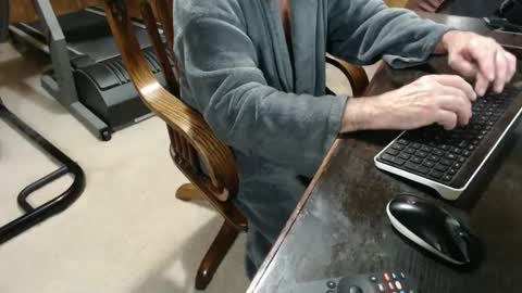 Snapshot of billy471 chatting on February 20, 11:31 am billy471 online show from February 20, 11:31 am