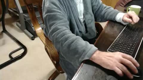 Snapshot of billy471 chatting on November 23, 12:38 pm billy471 online show from November 23, 12:38 pm