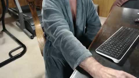 Snapshot of billy471 chatting on November 25, 4:40 pm billy471 online show from November 25, 4:40 pm