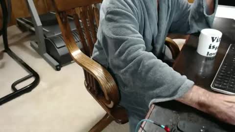 Snapshot of billy471 chatting on December 16, 11:15 am billy471 online show from December 16, 11:15 am