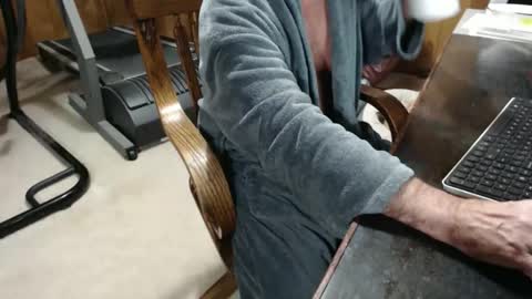 Snapshot of billy471 chatting on December 18, 4:13 pm billy471 online show from December 18, 4:13 pm