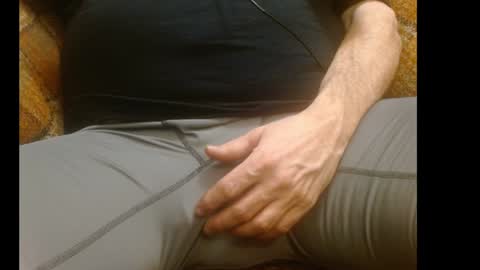 Snapshot of billytucker chatting on December 24, 11:44 pm Billy Tucker online show from December 24, 11:44 pm