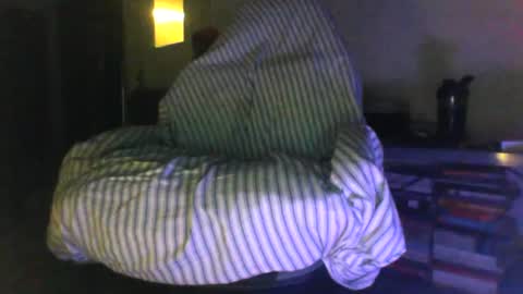 Snapshot of binder2122 chatting on July 25, 8:01 am binder2122 online show from July 25, 8:01 am
