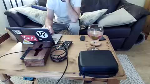 bindmedown online show from April 11, 8:57 pm