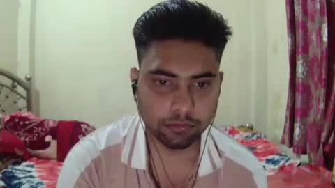 birbikrom104 online show from March 9, 8:29 am