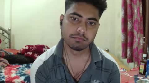 birbikrom104 online show from April 12, 2:38 am