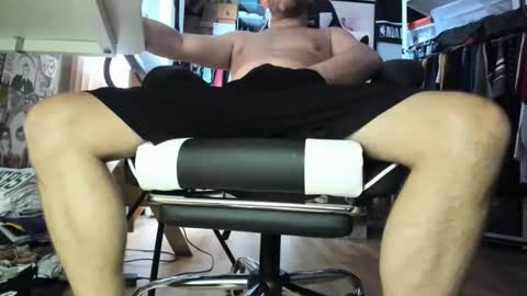 Snapshot of bisexualjay chatting on April 23, 3:14 pm bisexualjay online show from April 23, 3:14 pm